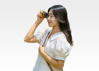 서울의 매력을 아름다운 색감으로 공유하는 여행 크리에이터 써머진입니다.
