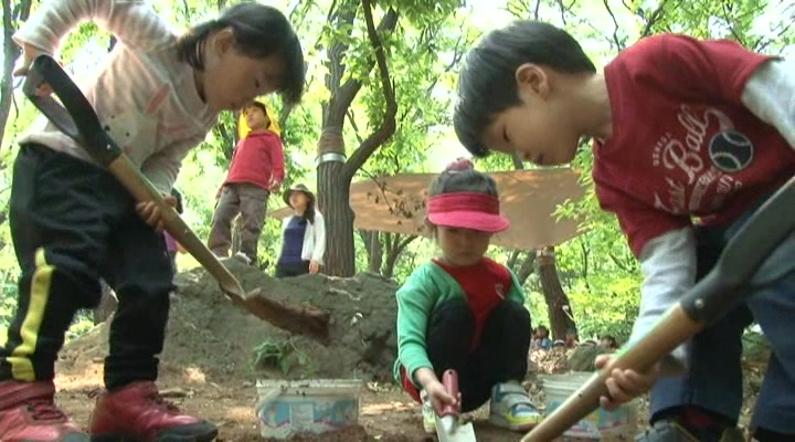 숲이 주는 선물에 창의력이 쑥쑥!  유아숲체험장